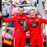 Verstappen jazdí so Škodou Fabia