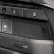 Nové vylepšenia pre ELROQ aj ENYAQ