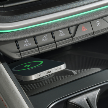 Nové vylepšenia pre ELROQ aj ENYAQ