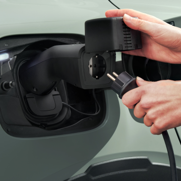 Nové vylepšenia pre ELROQ aj ENYAQ