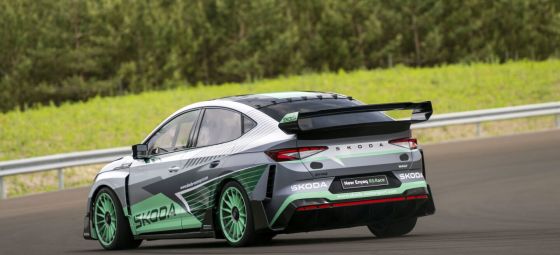 ENYAQ RS RACE smeruje do budúcnosti